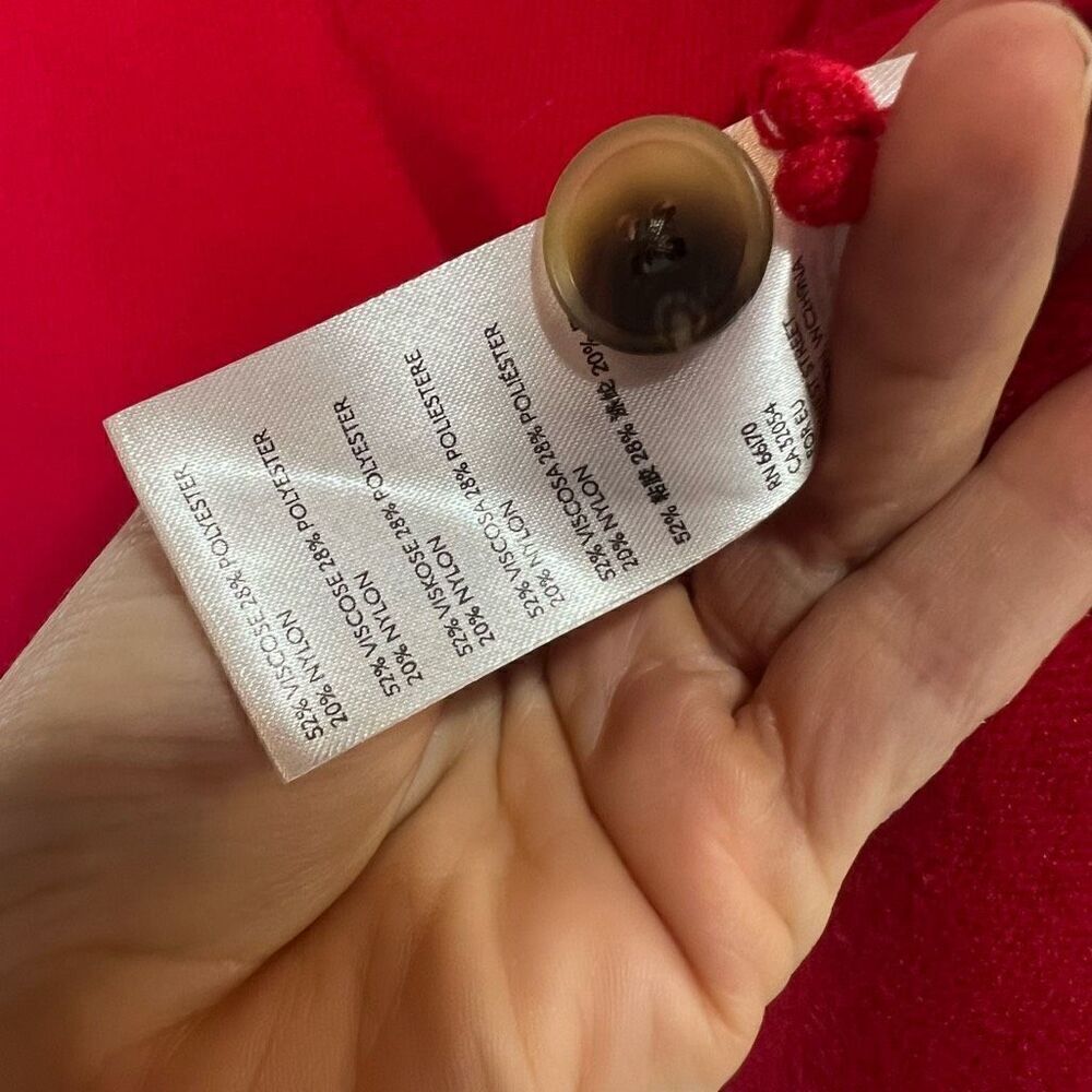 Anthropologie Red V-neck Sweater Button Detail Medium Tunic Length - Picture 15 of 16